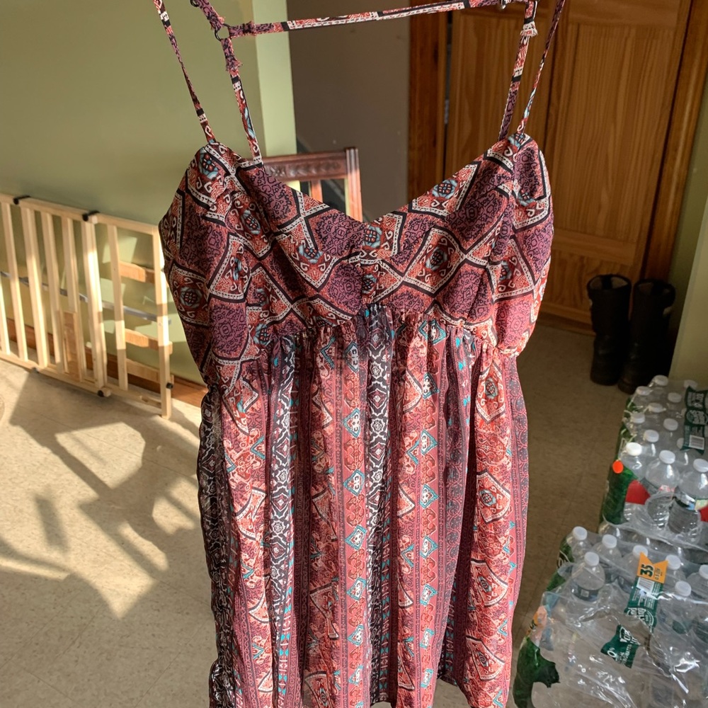XS Maurices dressy tank top shirt.